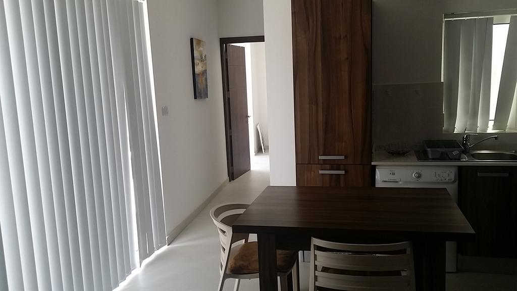 Paceville Montecarlo Apartments St. Julian's Quarto foto
